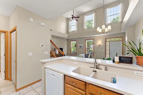 1610 Woodlynn Avenue Maplewood MN 55109