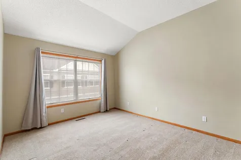 1610 Woodlynn Avenue Maplewood MN 55109