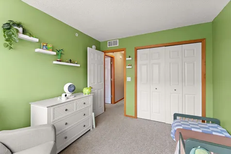 1610 Woodlynn Avenue Maplewood MN 55109