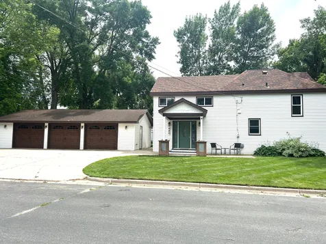 640 3rd Street N Dassel MN 55325