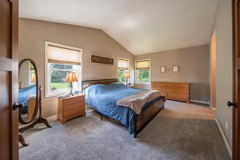 2211 Regent Lane SW Rochester MN 55902