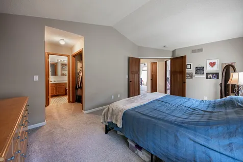 2211 Regent Lane SW Rochester MN 55902