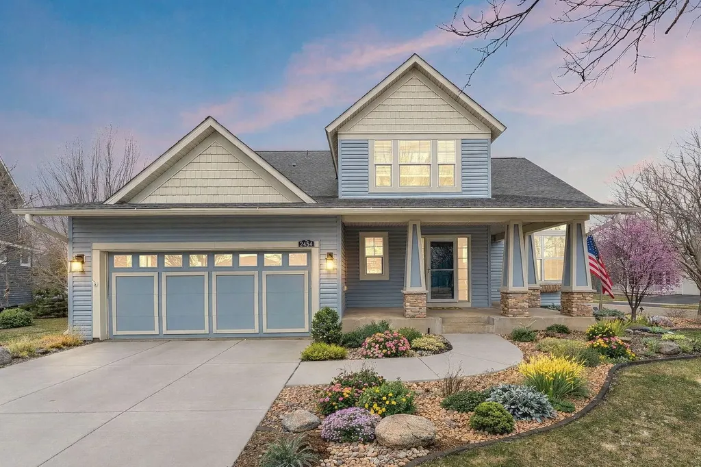 2454 Sandstone Place Woodbury MN 55129