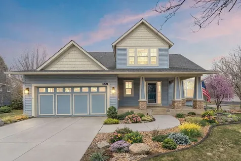 2454 Sandstone Place Woodbury MN 55129