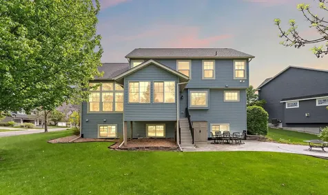 2454 Sandstone Place Woodbury MN 55129