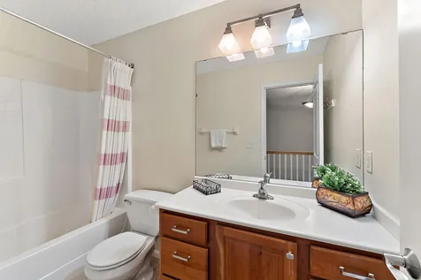 2454 Sandstone Place Woodbury MN 55129