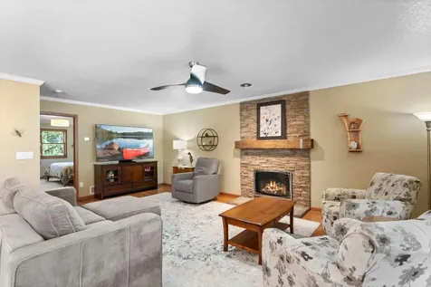 10022 Lake Mist Drive Pine City MN 55030