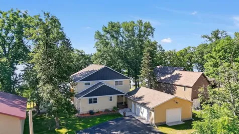 10022 Lake Mist Drive Pine City MN 55030