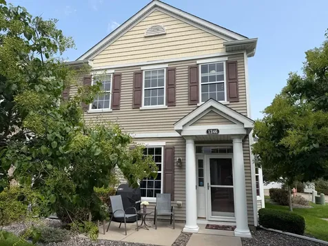 1246 Chateau Avenue Maplewood MN 55109