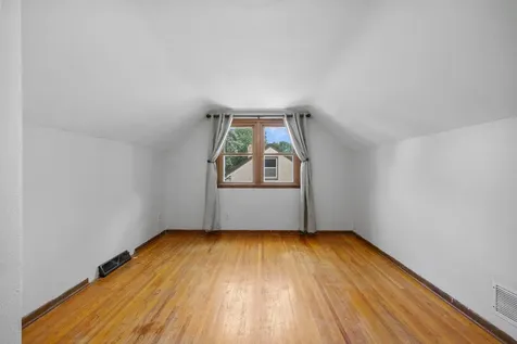 1033 Dayton Avenue Saint Paul Park MN 55071