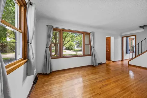 1033 Dayton Avenue Saint Paul Park MN 55071