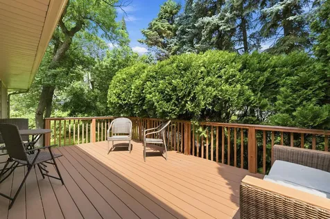 1527 E Windemere Circle NE Fridley MN 55421