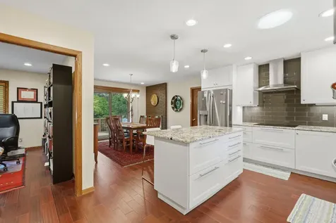 1527 E Windemere Circle NE Fridley MN 55421
