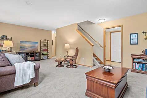 15118 Dutchman Way Apple Valley MN 55124