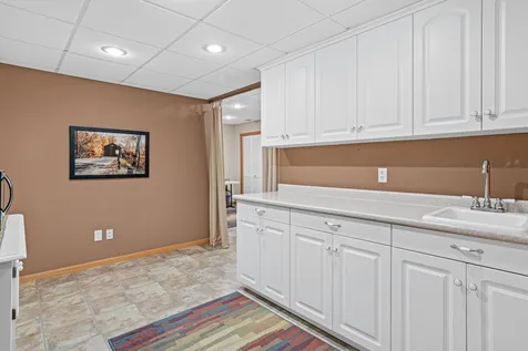 15118 Dutchman Way Apple Valley MN 55124