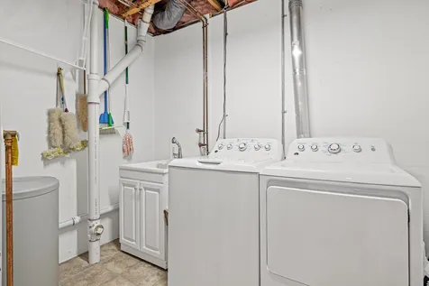 15118 Dutchman Way Apple Valley MN 55124