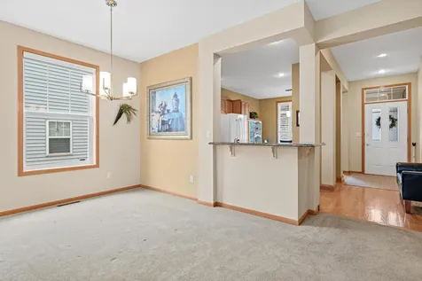 15118 Dutchman Way Apple Valley MN 55124