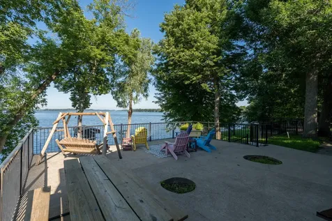 911 Reed Street N Waterville MN 56096