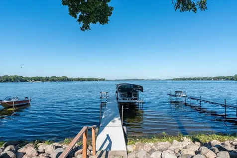 911 Reed Street N Waterville MN 56096