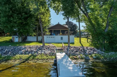 911 Reed Street N Waterville MN 56096