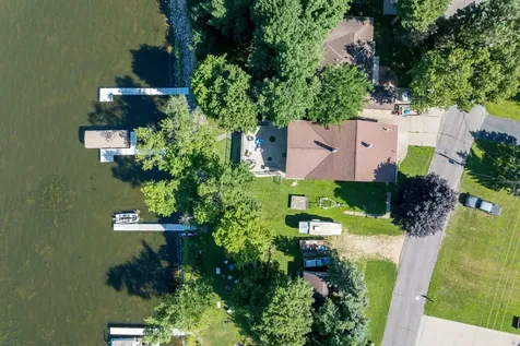 911 Reed Street N Waterville MN 56096