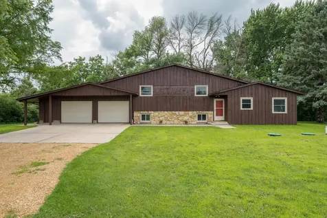 56977 142nd Street Mapleton MN 56065