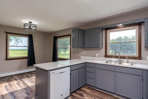 56977 142nd Street Mapleton MN 56065