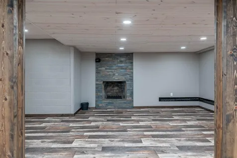 56977 142nd Street Mapleton MN 56065