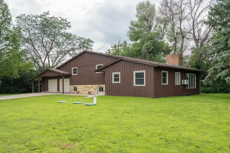 56977 142nd Street Mapleton MN 56065