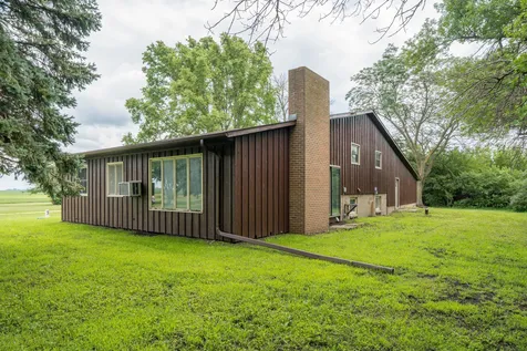 56977 142nd Street Mapleton MN 56065