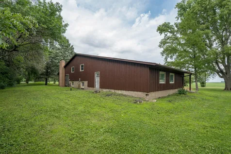 56977 142nd Street Mapleton MN 56065