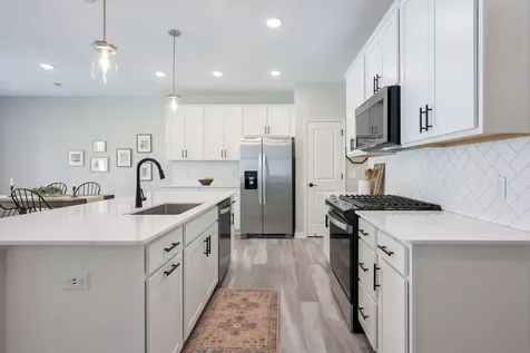 11283 Crestbury Drive Woodbury MN 55129