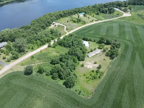 24812 River Lake Heights Road Fergus Falls MN 56537