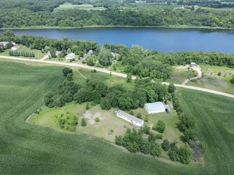 24812 River Lake Heights Road Fergus Falls MN 56537