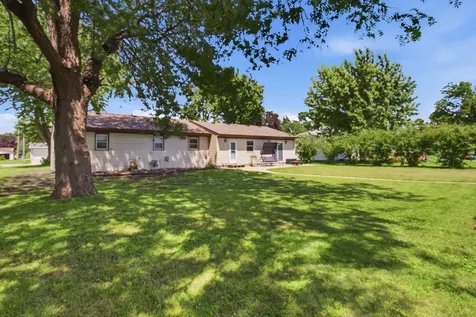 613 E Elm Avenue Olivia MN 56277