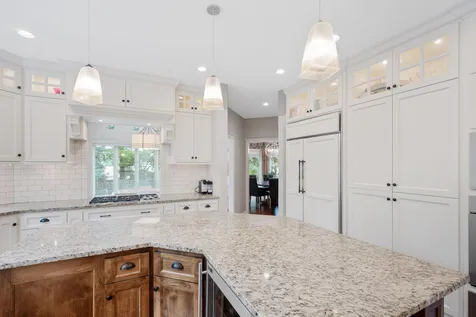 7000 Weston Circle Edina MN 55439