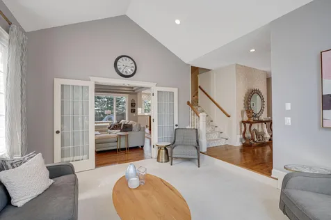 7000 Weston Circle Edina MN 55439