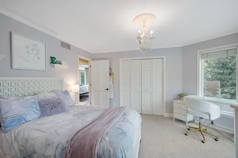 7000 Weston Circle Edina MN 55439