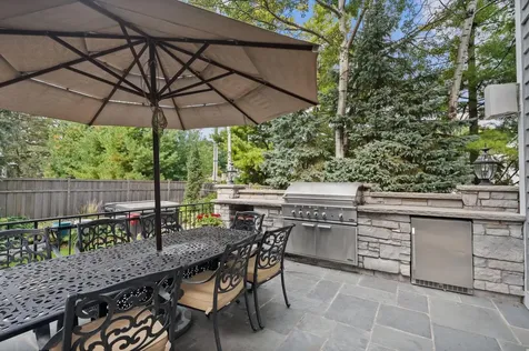 7000 Weston Circle Edina MN 55439