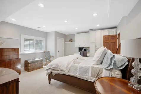7000 Weston Circle Edina MN 55439