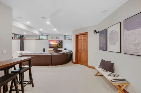 7000 Weston Circle Edina MN 55439