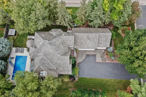7000 Weston Circle Edina MN 55439
