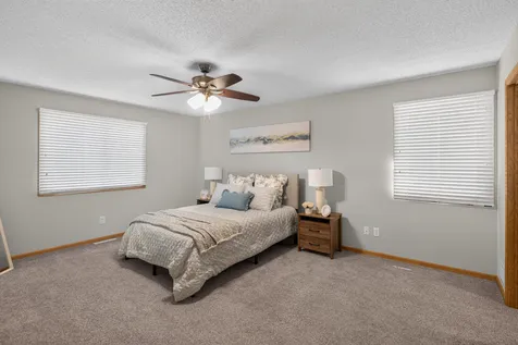 17195 49th Avenue N Plymouth MN 55446