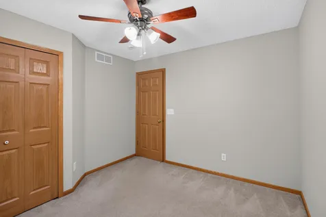 17195 49th Avenue N Plymouth MN 55446