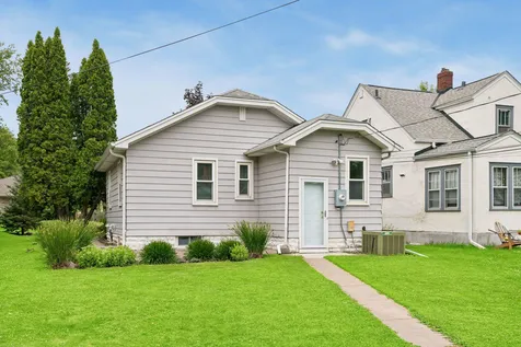 3007 Cleveland Street NE Minneapolis MN 55418