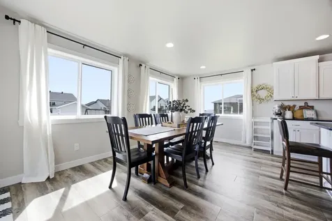 504 6th Street E Horace ND 58047