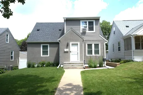 1945 Nevada Avenue E Saint Paul MN 55119