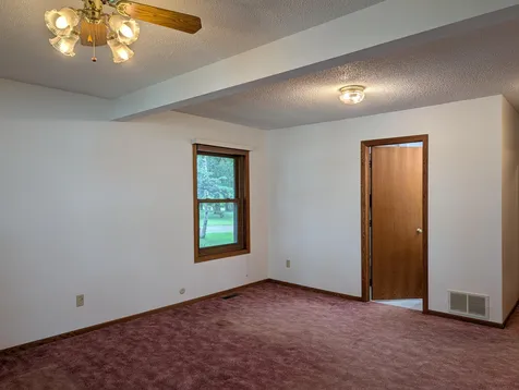 2113 Country Club Drive NE Willmar MN 56201