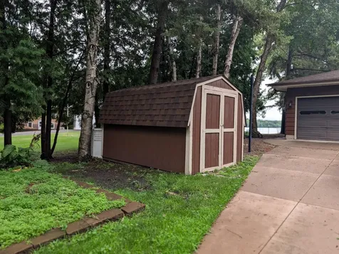 2113 Country Club Drive NE Willmar MN 56201