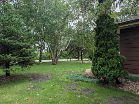 2113 Country Club Drive NE Willmar MN 56201
